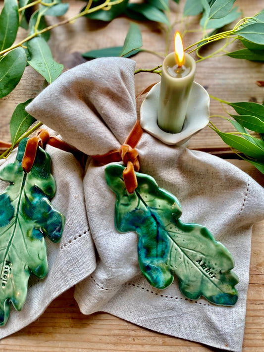 Oak leaf personalised place setting / wedding favour / dinner gift