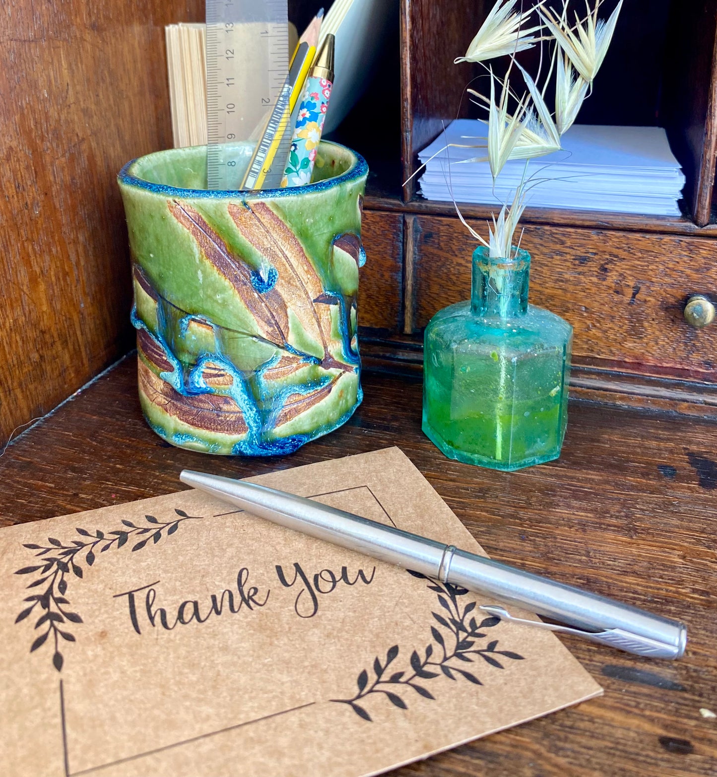 Small Ceramic Leaf Vase, pen pot, makeup brush pot - personalised, made to order