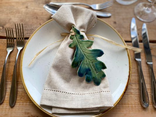 Oak leaf personalised place setting / wedding favour / dinner gift